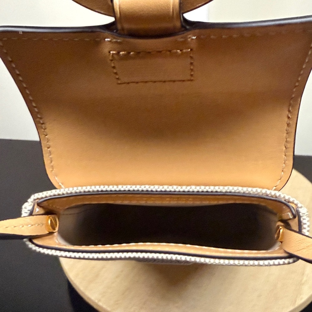 Tory Burch Miller Natural Vachetta Phone Crossbody - Picture 8 of 14